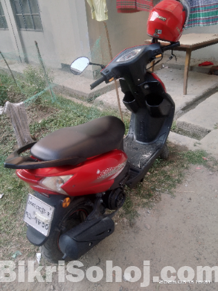 Runner scooty